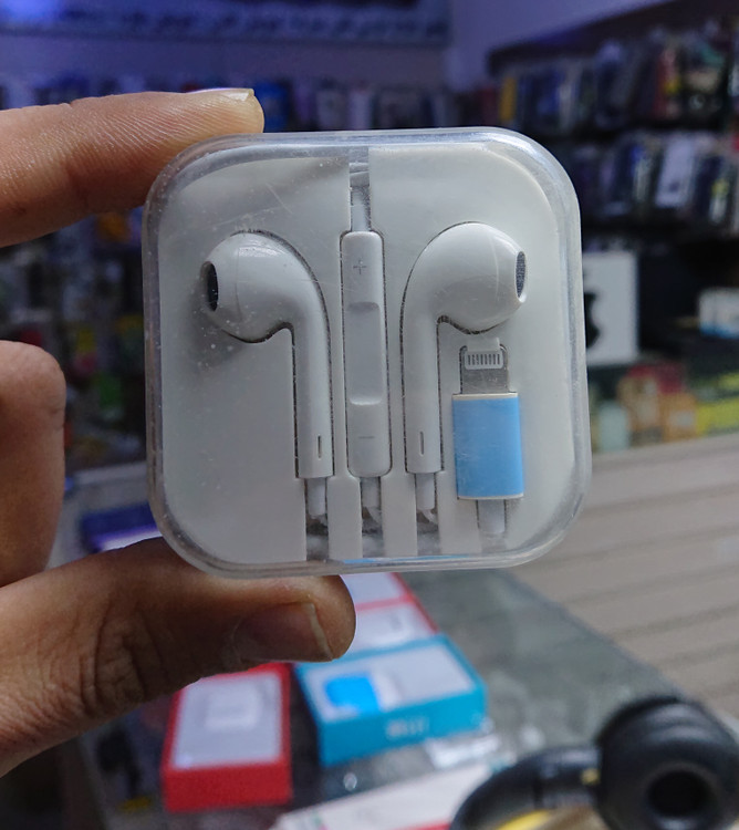 Wired Headphones For iPhone